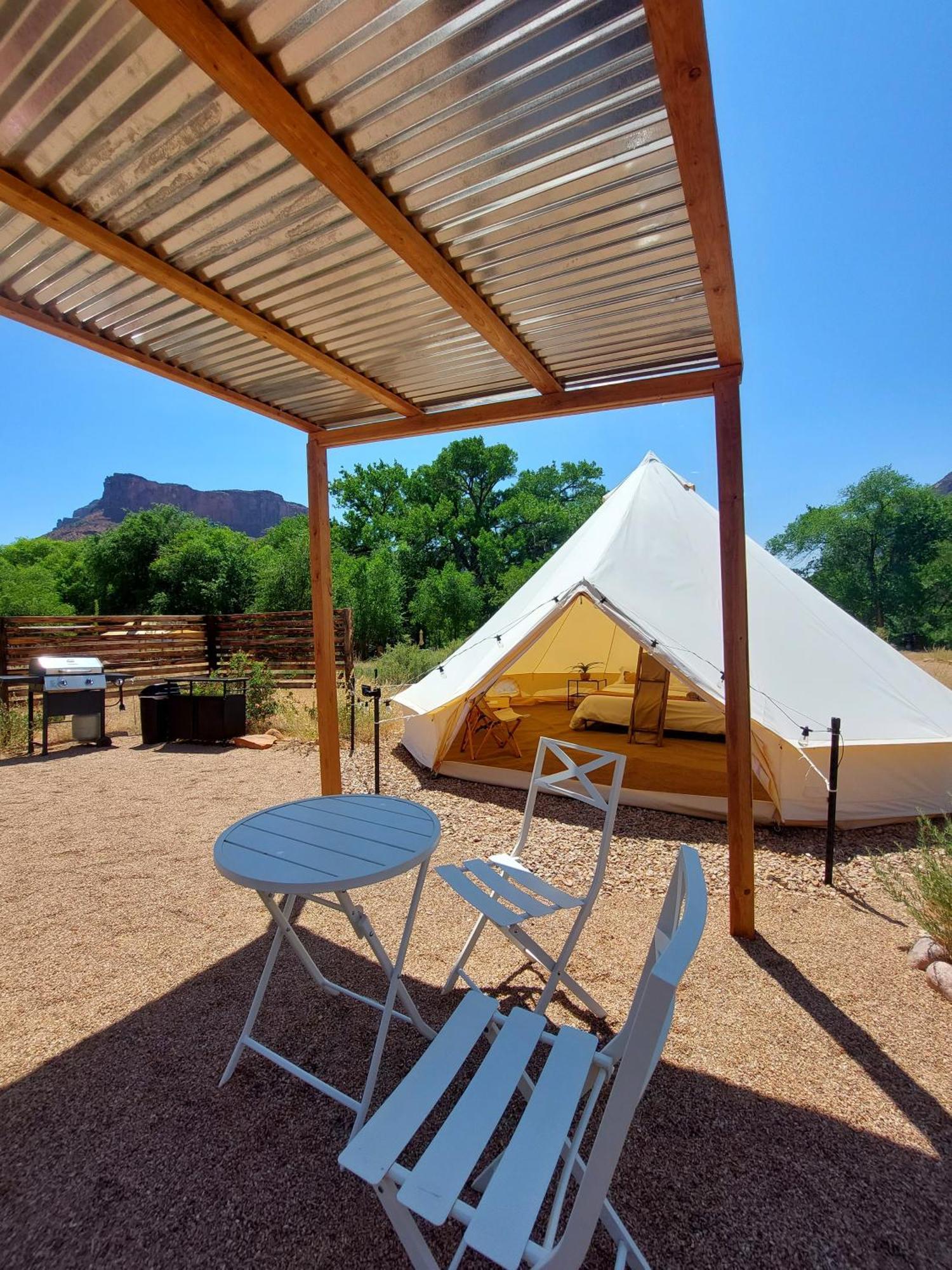 Gateway Glamping Hotell Exteriör bild