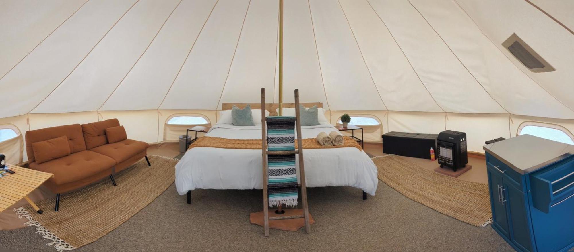 Gateway Glamping Hotell Exteriör bild